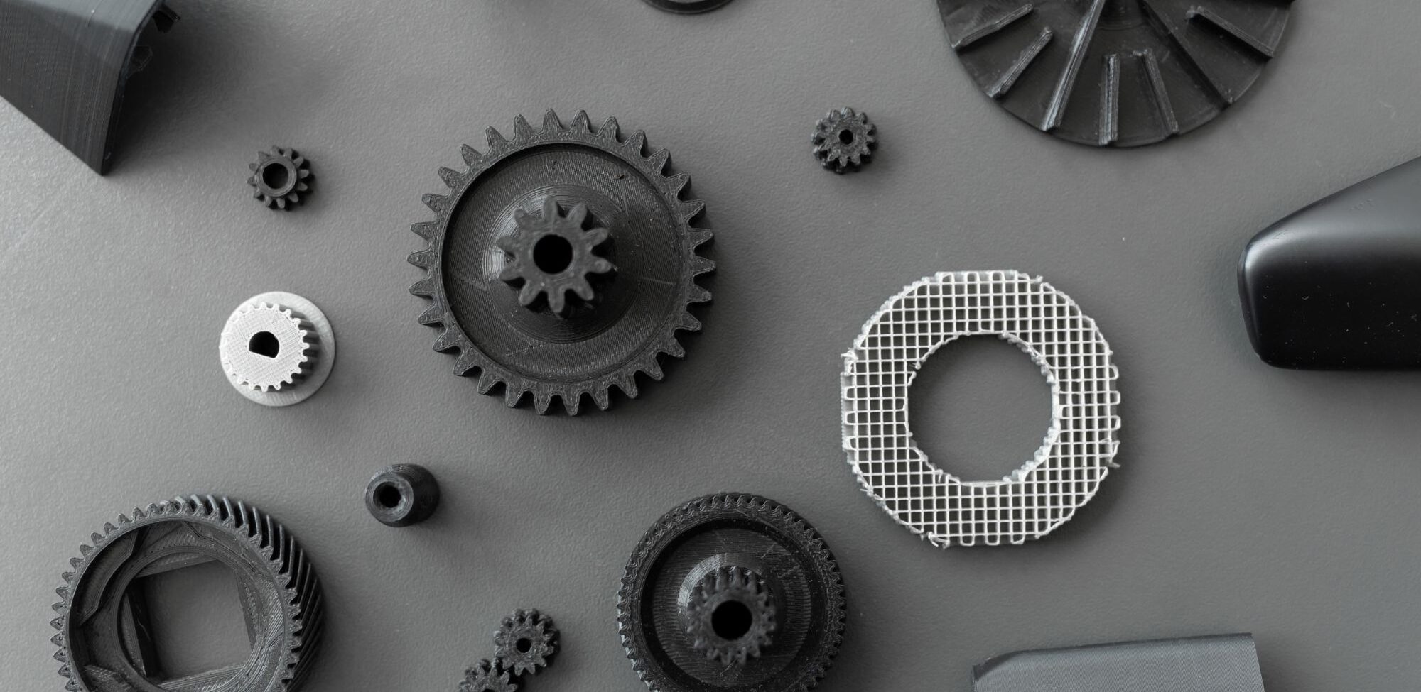 Best Practices for Designing User-Friendly Themes 3d printed objects on the table in the laboratory nxudsw5 (1)